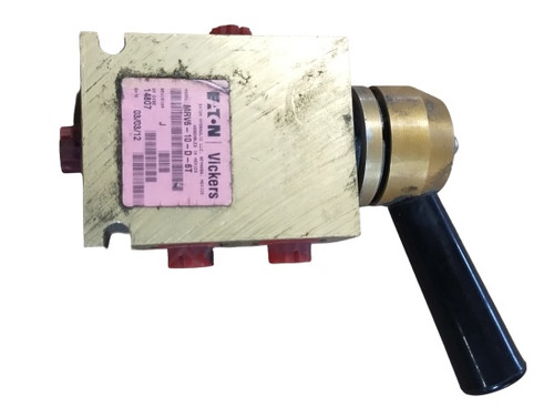 VICKERS MRV6-10-D-6T DIRECTIONAL CONTROL VALVE 4-WAY 3-POSITION MANUAL SEMI-ROT