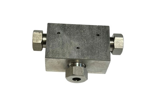 BUTECH PRESSURE SYSTEMS 60T4 ADAPTER 1/4FX1/4FX1/4F HP CONE & TH