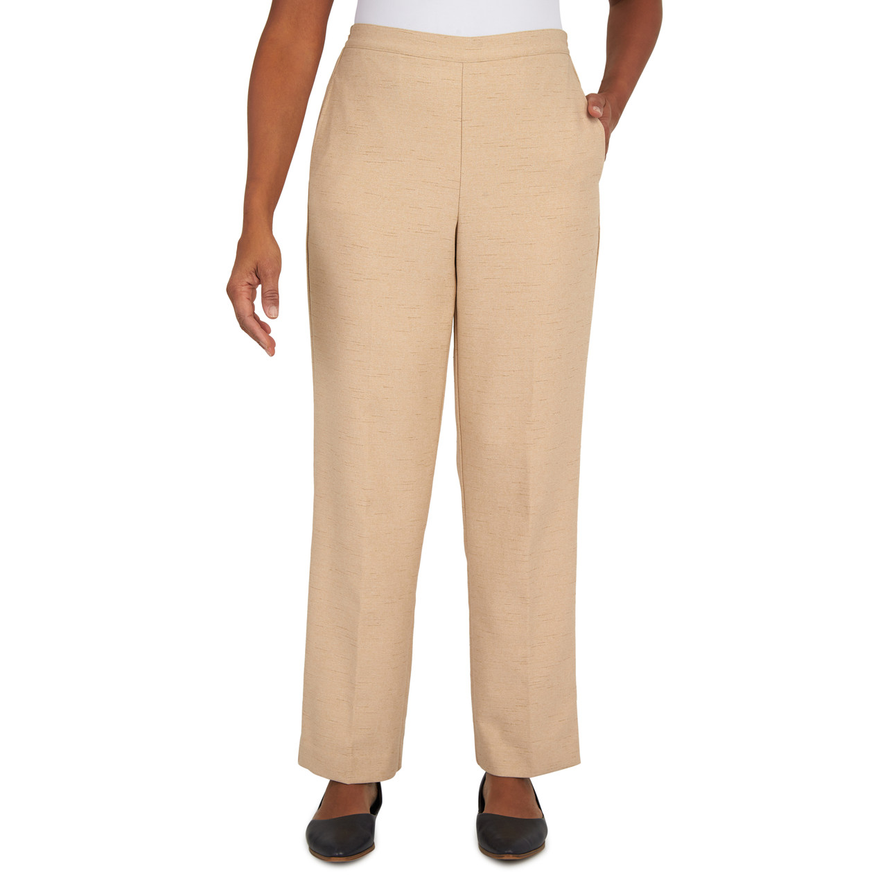 Petite Women's Easy Breezy Medium Length Pant