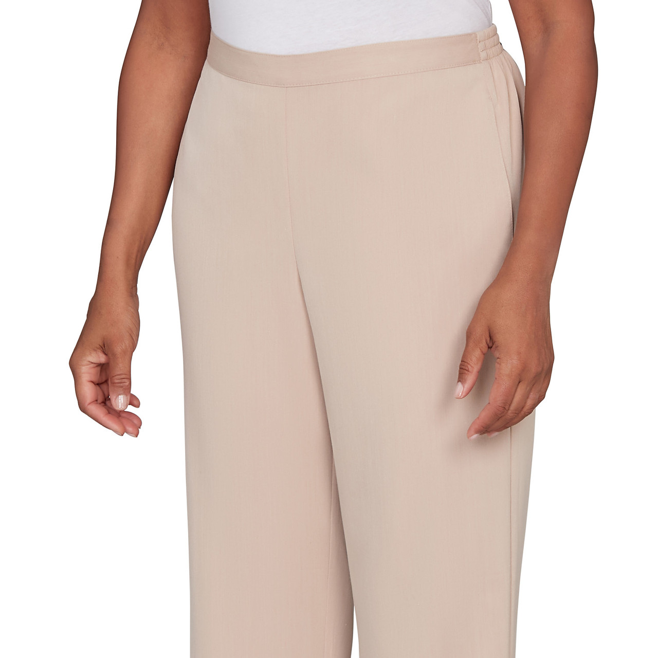Women's Side Seam Pocket Average Length Twill Pant | Alfred Dunner