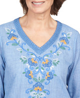 Women's Scroll Center Embroidery V-Neck Top | Blue | Detail