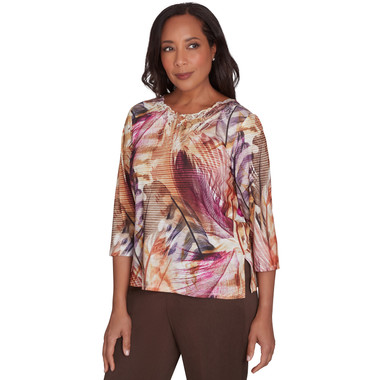 Petite Women's Feathers Lace Detailed Top