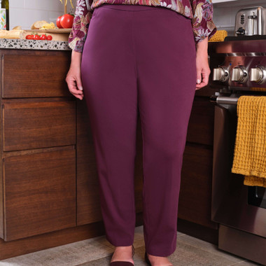Plus Women's Fitted Twill Short Length Pant