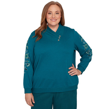 SPRUCE Plus Women's Embroidered Sleeve Button Detail Top