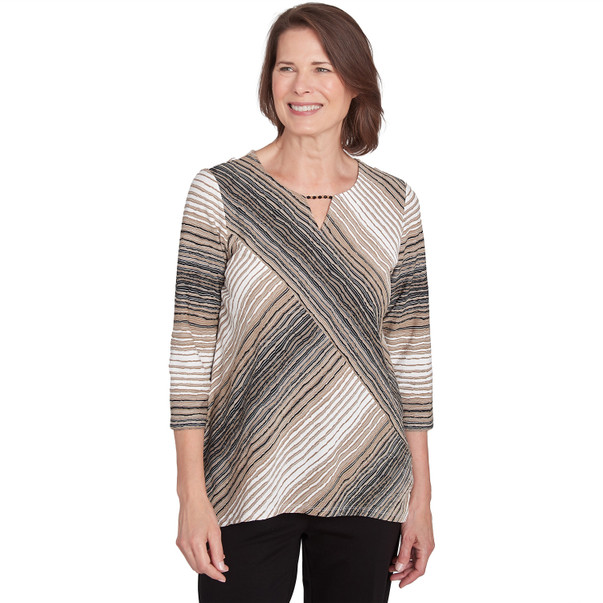 Petite Women's Neutral Spliced Textured Stripe Top