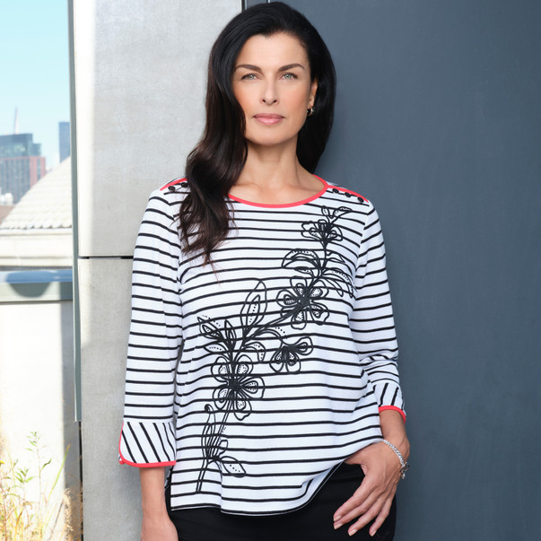 BLACK/WHITE Petite Women's Striped Floral Flared Sleeve Top