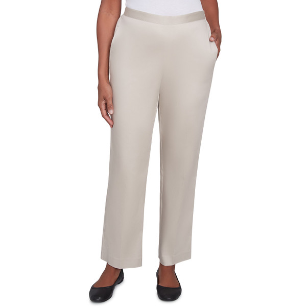 Petite Women's Sateen Woven Medium Length Pant
