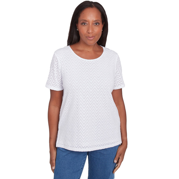 Petite Women's Textured Chevron Lace Back Tee