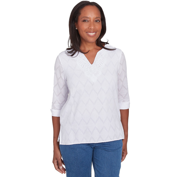 WHITE Women's White Textured Split Neck Top