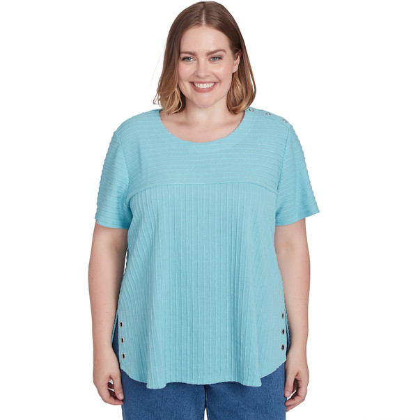 Plus Women's Solid Textured Short Sleeve Tee