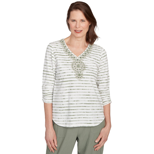 Petite Women's Textured Medallion Neckline Top