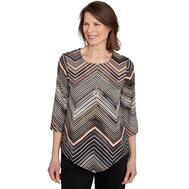 Petite Women's Chevron Stripe Top With Necklace