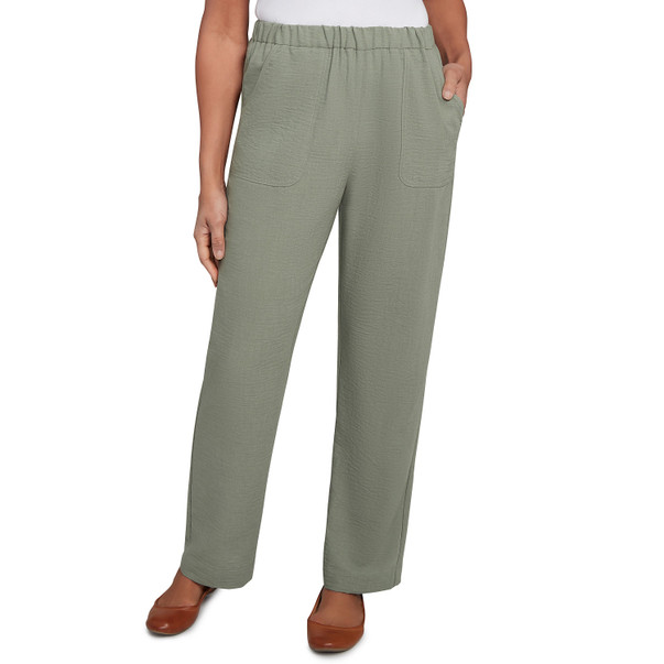 Petite Women's Patch Pocket Short Length Elastic Waistband Pant
