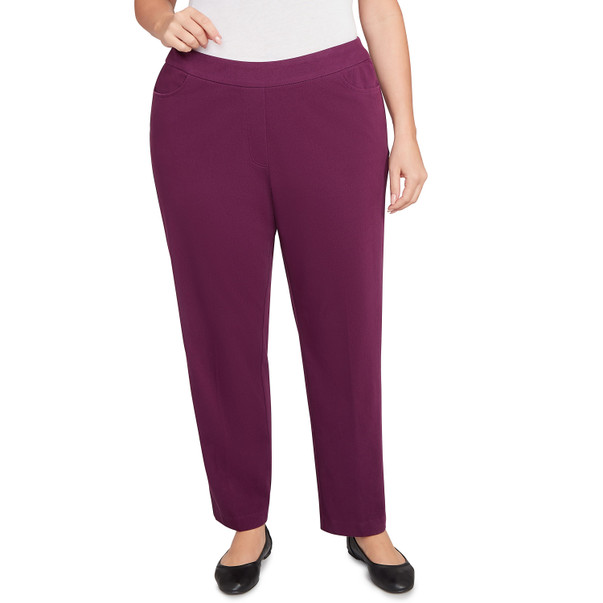 PLUM Plus Women's Fitted Twill Medium Length Pant