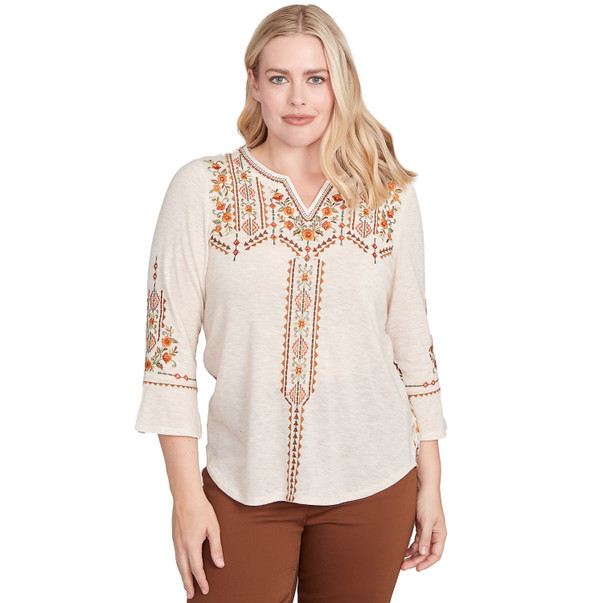 Petite Women's Geometric Floral Embroidery Printed Top