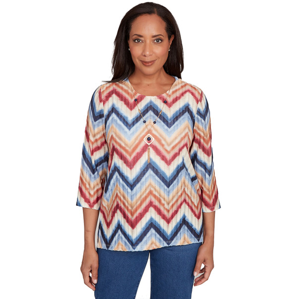 Women's Textured Knit Chevron Top With Necklace