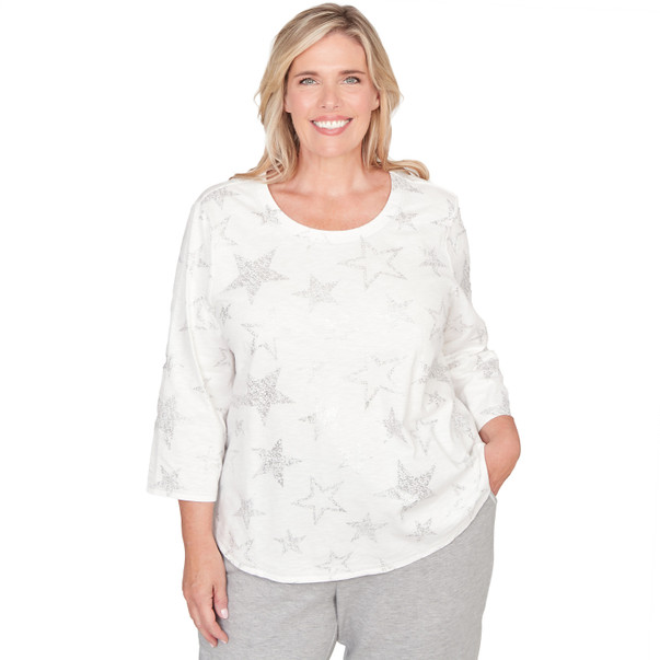 Plus Women's Star Print Crew Neck Top