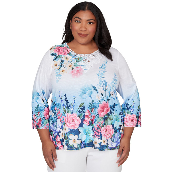 Plus Women's Ombre Border Floral Lace Top