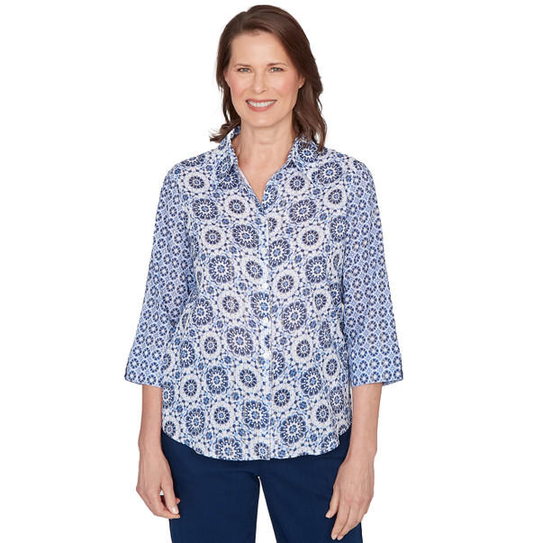 Petite Women's Geometric Button Front Collared Top