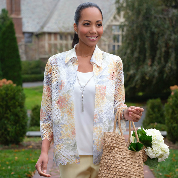 Petite Women's Lace Floral Two In One Top With Necklace