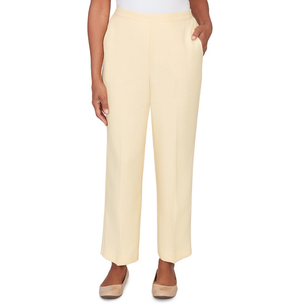 Petite Women's Tailored Flat Front Slant Pocket Short Length Pant