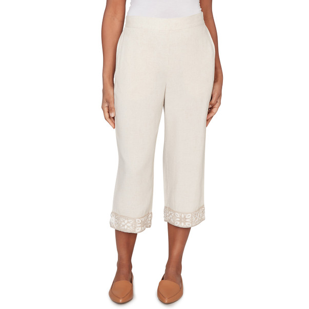 Women's Crochet Trim Linen Capri