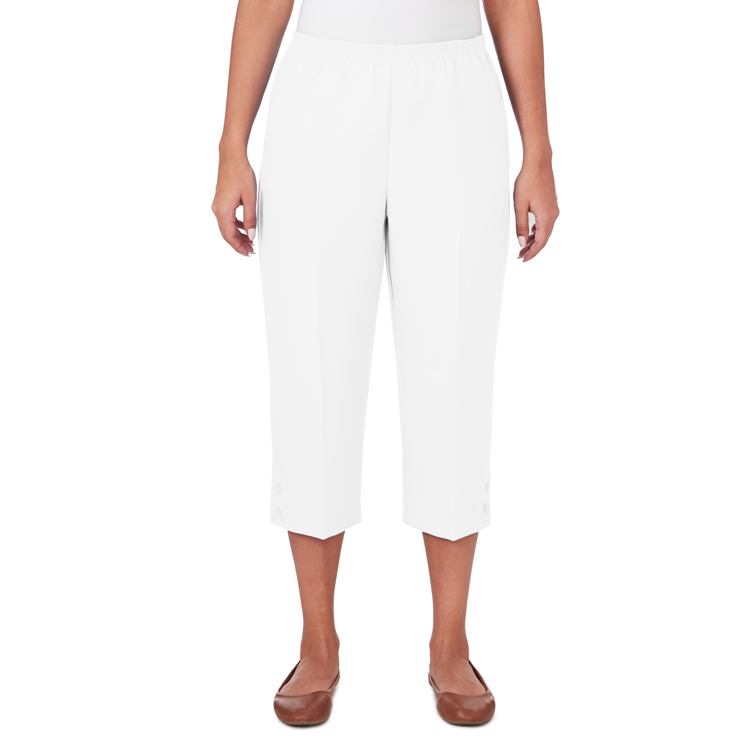 Petite Women's Button Hem Denim Capri Pant