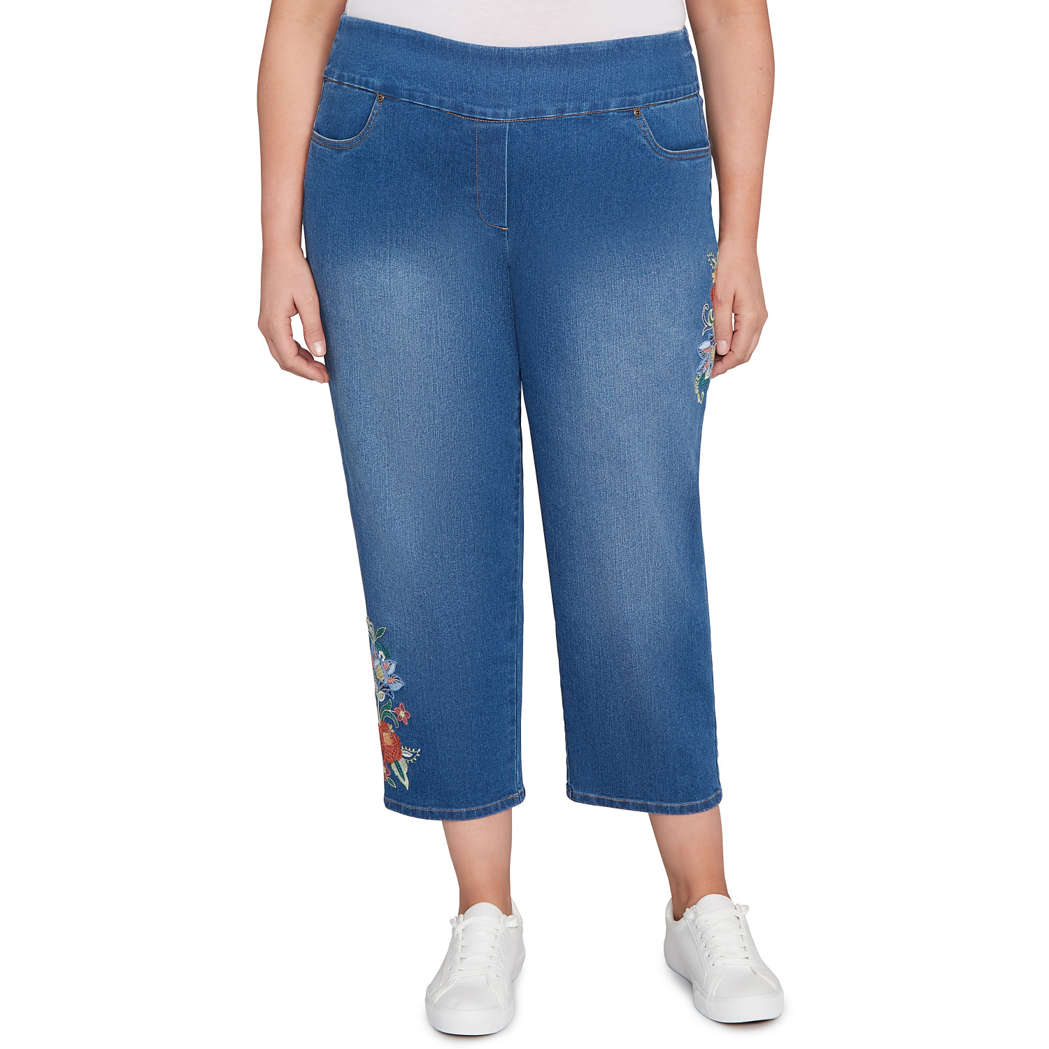Plus Women's Floral Vine Embroidered Denim Ankle Pant