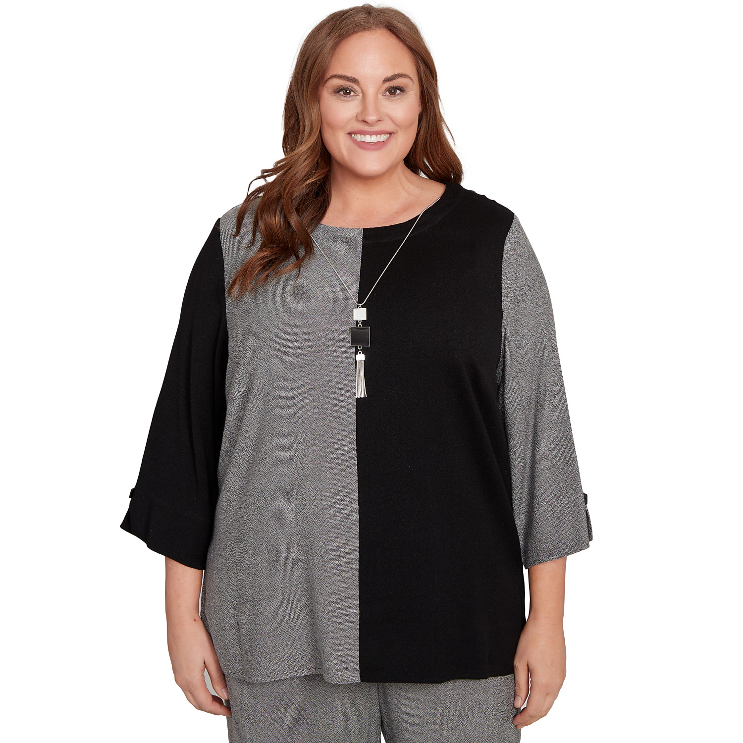 Plus Women's Center Sliced Top With Necklace