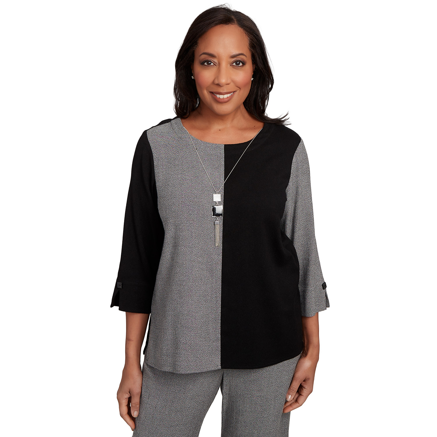 Petite Women's Center Sliced Top With Necklace