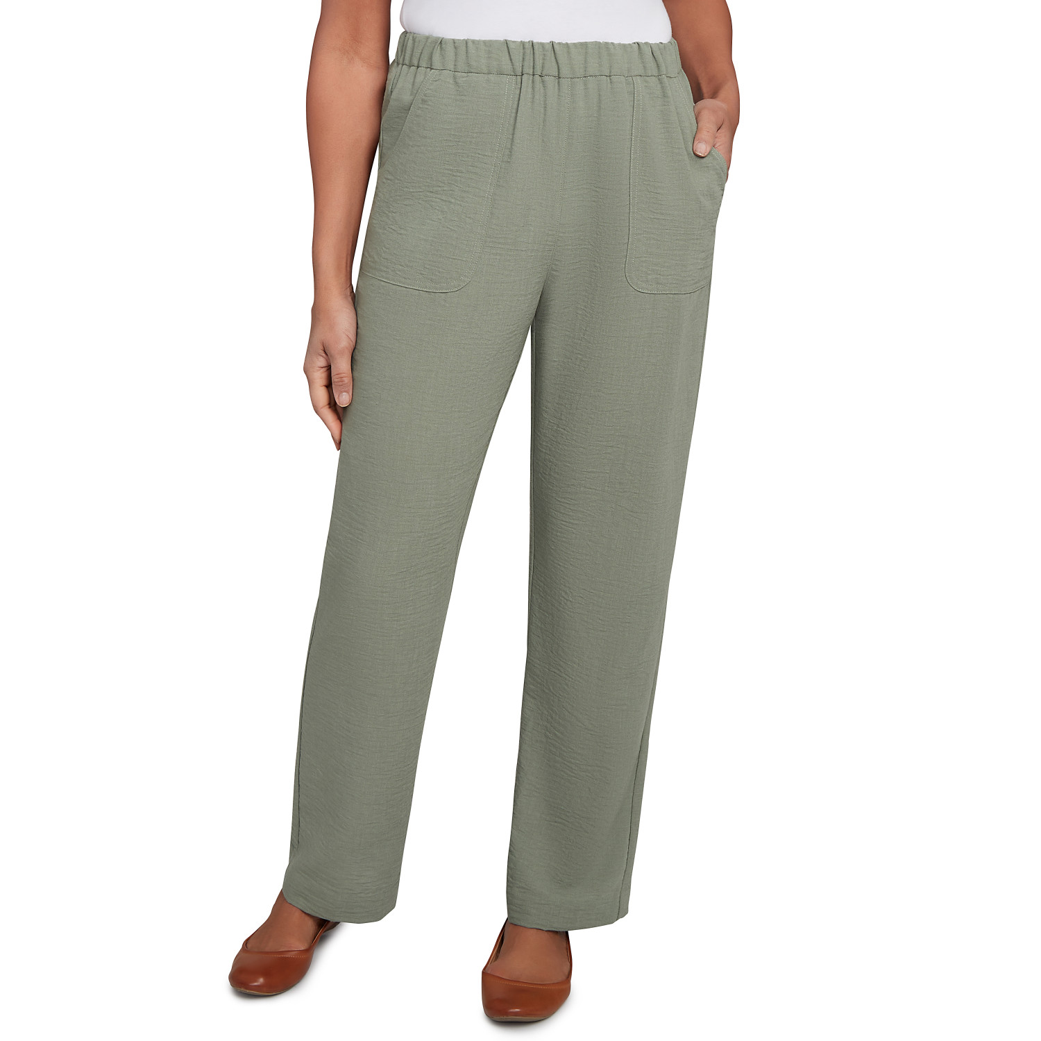 Women's Patch Pocket Medium Length Elastic Waistband Pant