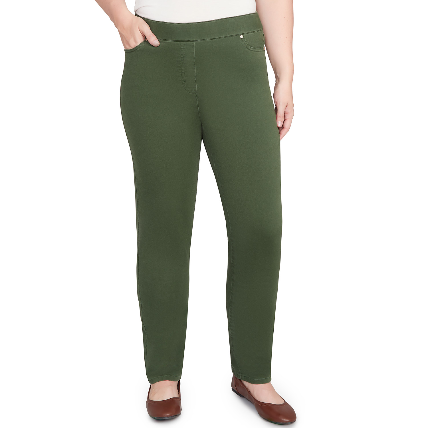 Petite Women's Allure Front Pocket Medium Length Pant