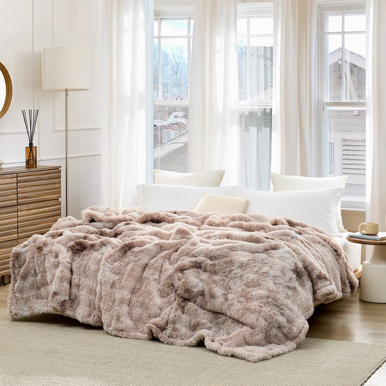 Snowball® Chunky Bunny - Coma Inducer® Blanket - Taupe Desert