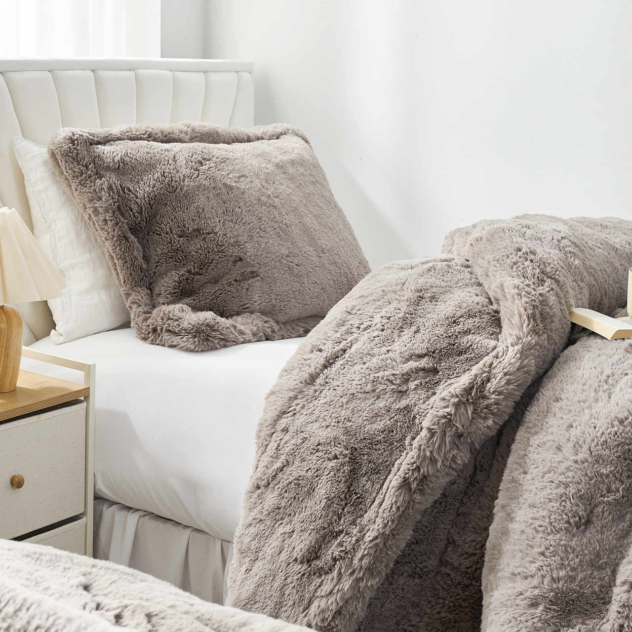 1250 Chunky Bunnies 2X - Coma Inducer® Oversized Comforter Set