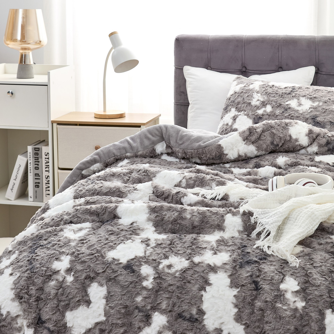 Puppy Love® - Coma Inducer® Oversized Comforter Set - Gray and White