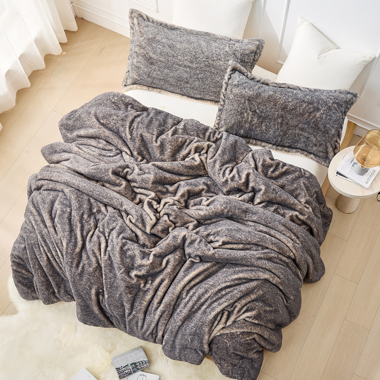 Polar Wolf - Coma Inducer® Oversized Comforter Set - Gray Brown