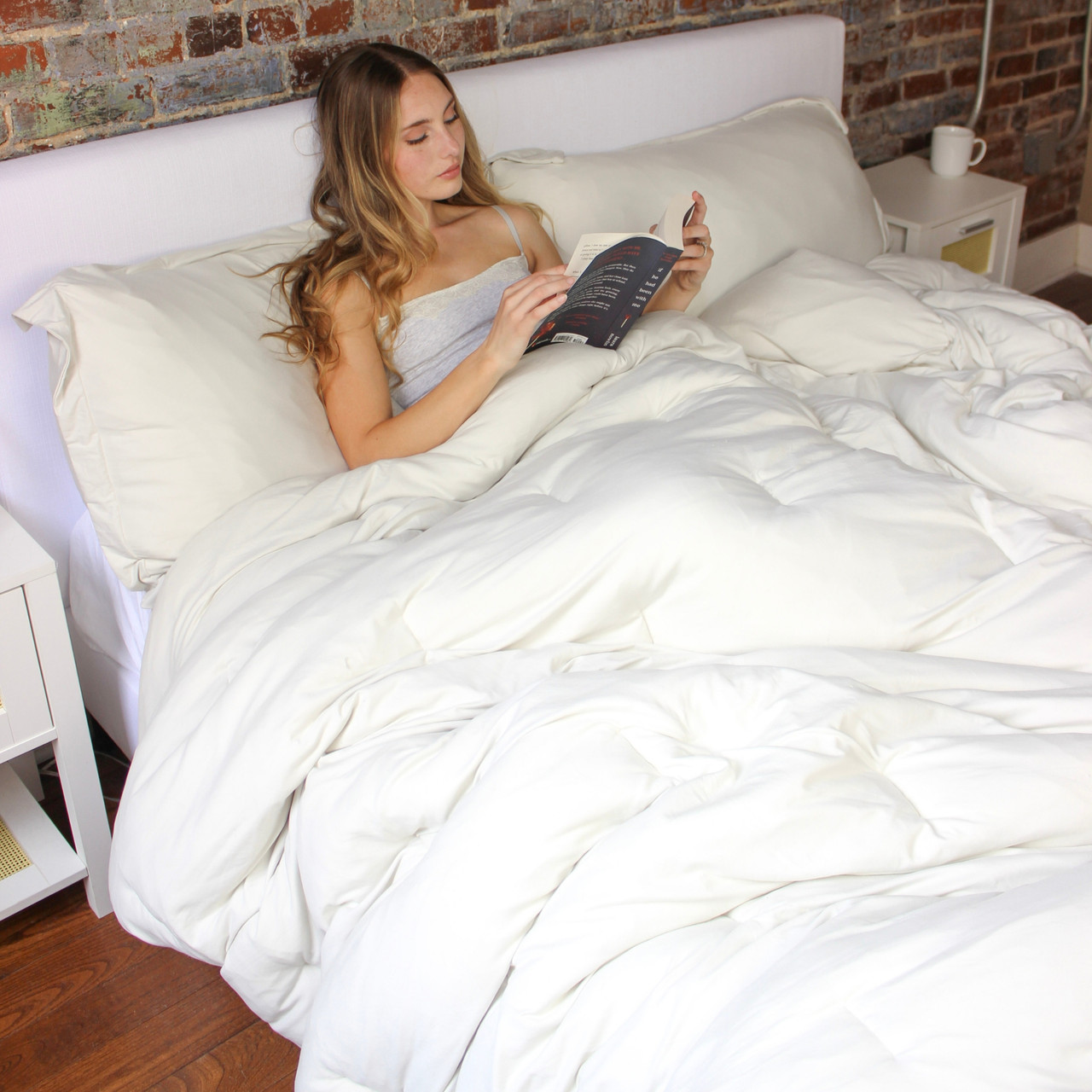 【Comfort embracement】別注ティアードプルオーバー白 Summertime Thick® - Coma Inducer® Oversized Comforter Set - White Onyx