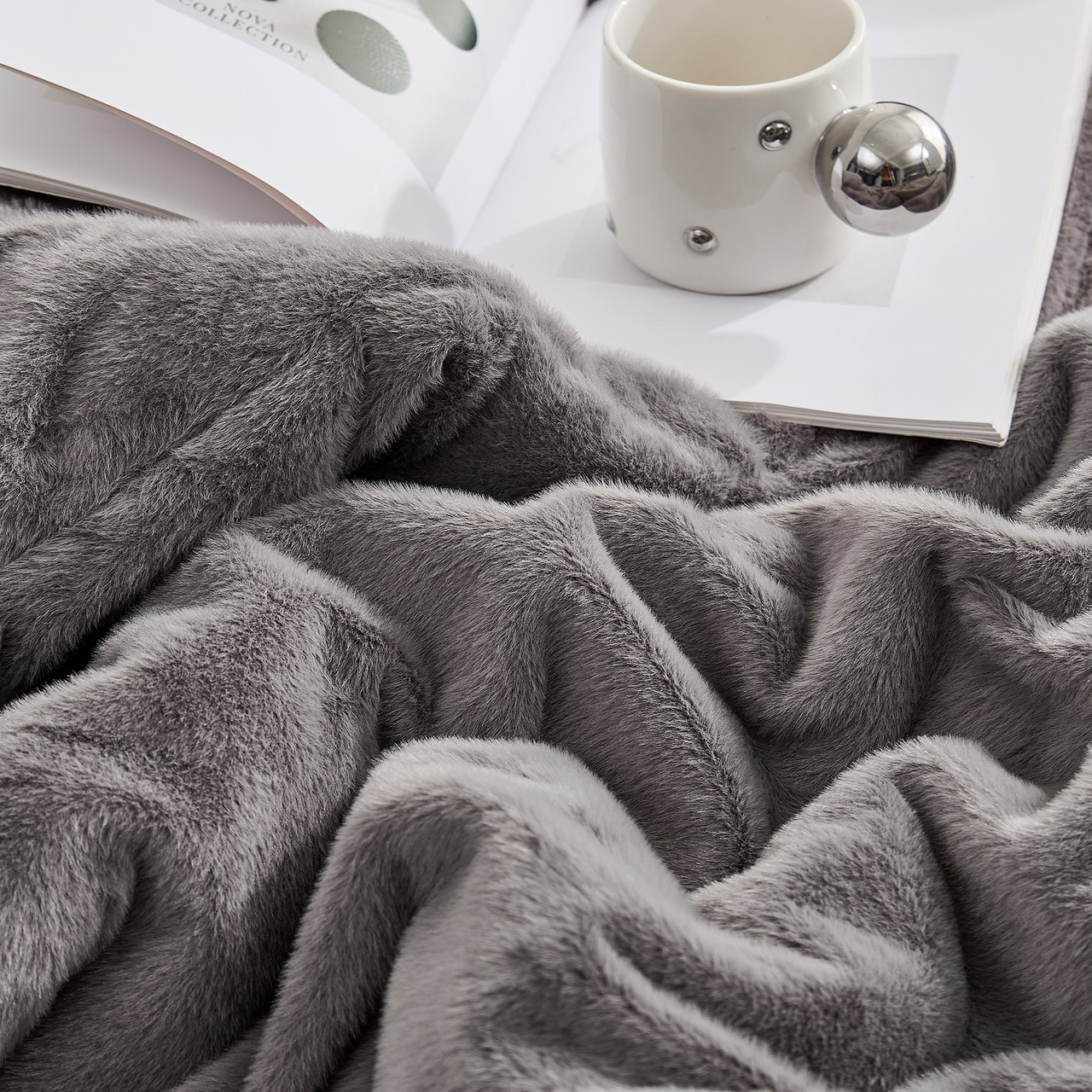 Cozzzzzzzzzzzzzzzzy - Coma Inducer® Oversized Twin Comforter Set