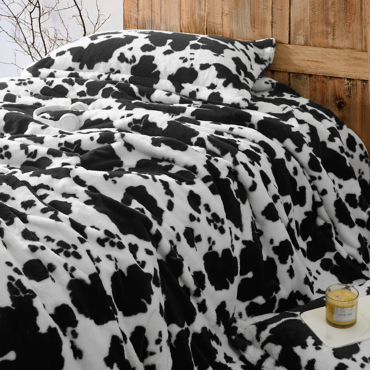 Milky Moo Cow - Coma Inducer Oversized Comforter