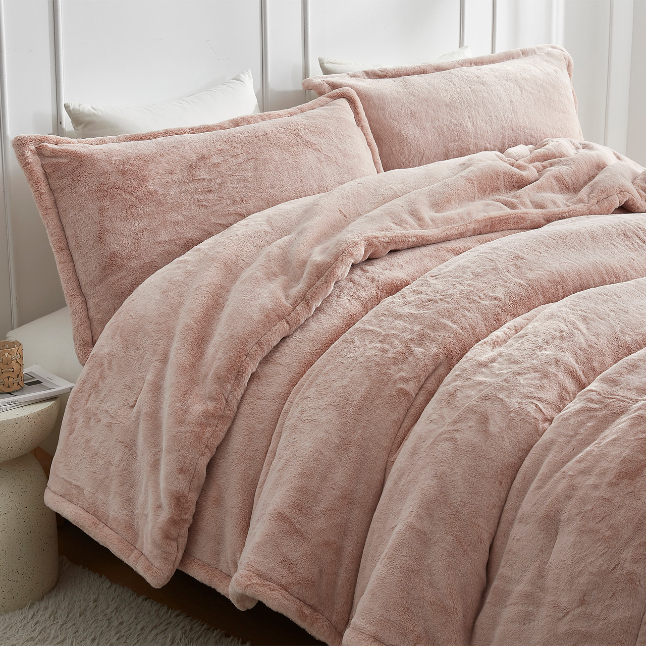 Frosted Cupcakes - Coma Inducer® Oversized Comforter - Pink Velvet