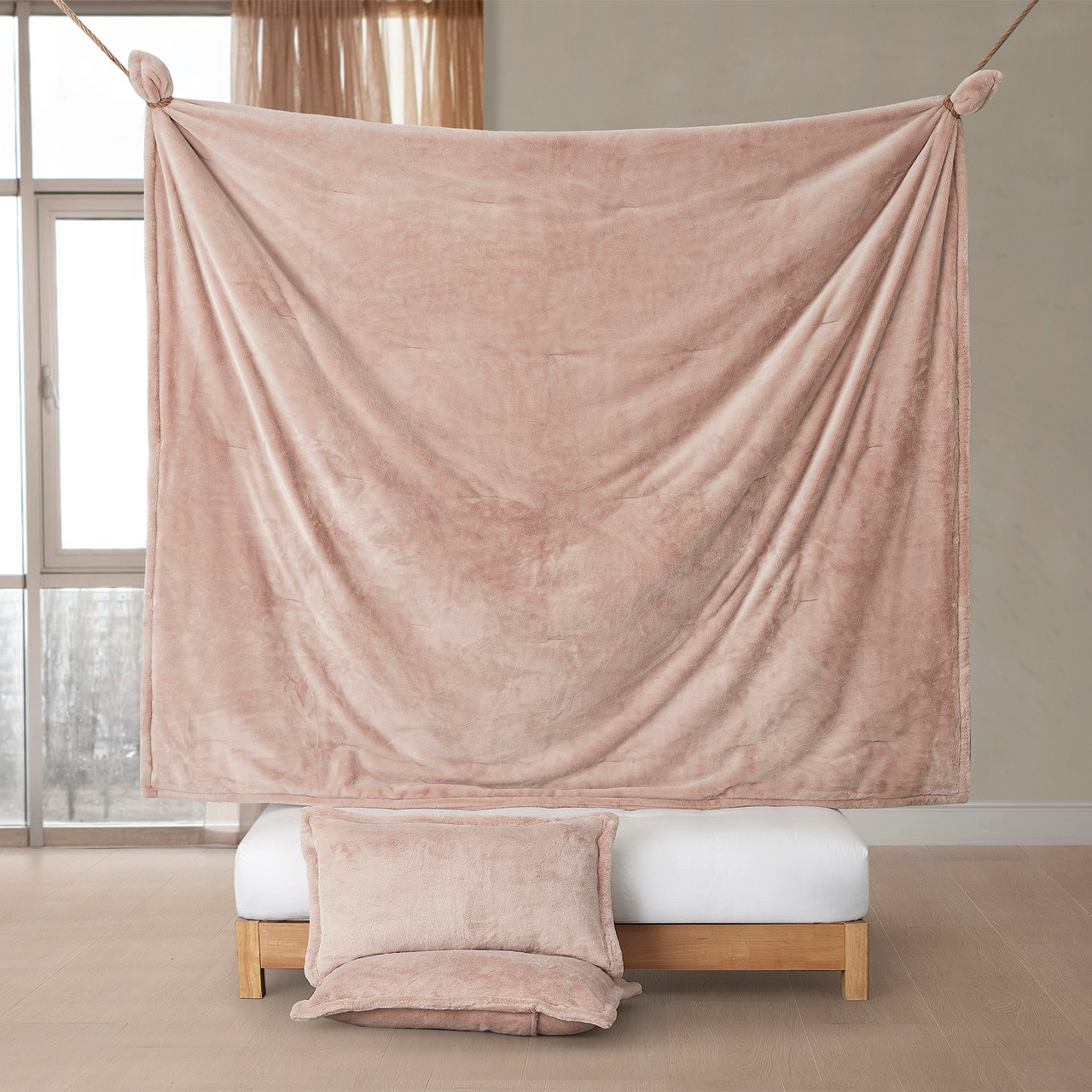 Frosted Cupcakes - Coma Inducer® Oversized Comforter - Pink Velvet