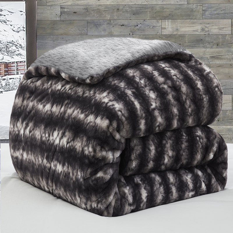 Machine Washable Plush Bedspread Extra Large Queen or King Bedding Set Made with True Oversized Bedding Dimensions