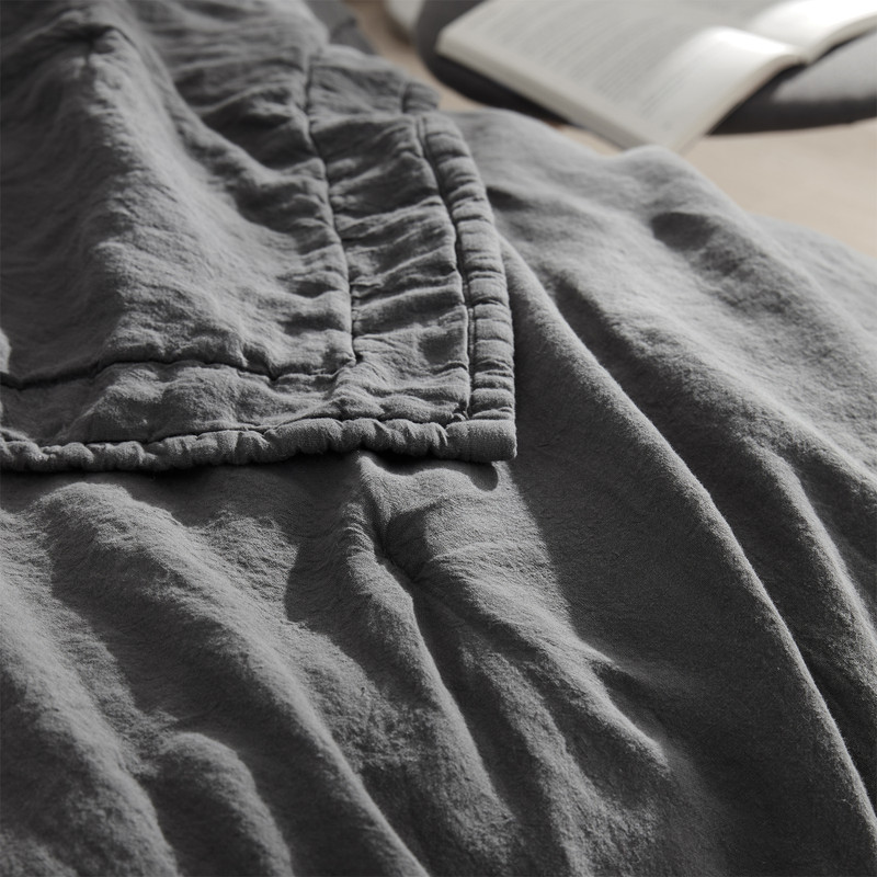 Dark Sky Reserve™ - Portugal Made 100% Linen Oversized Comforter - Charcoal Gray