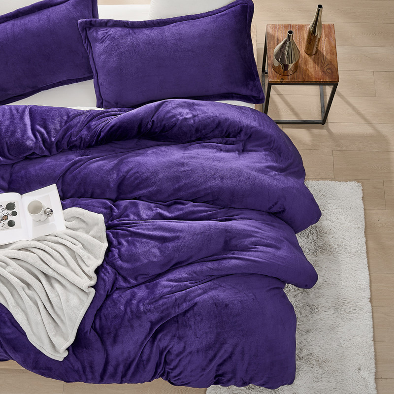 Easy to Wash Twin, Queen, or King Duvet Covers Made with Coma