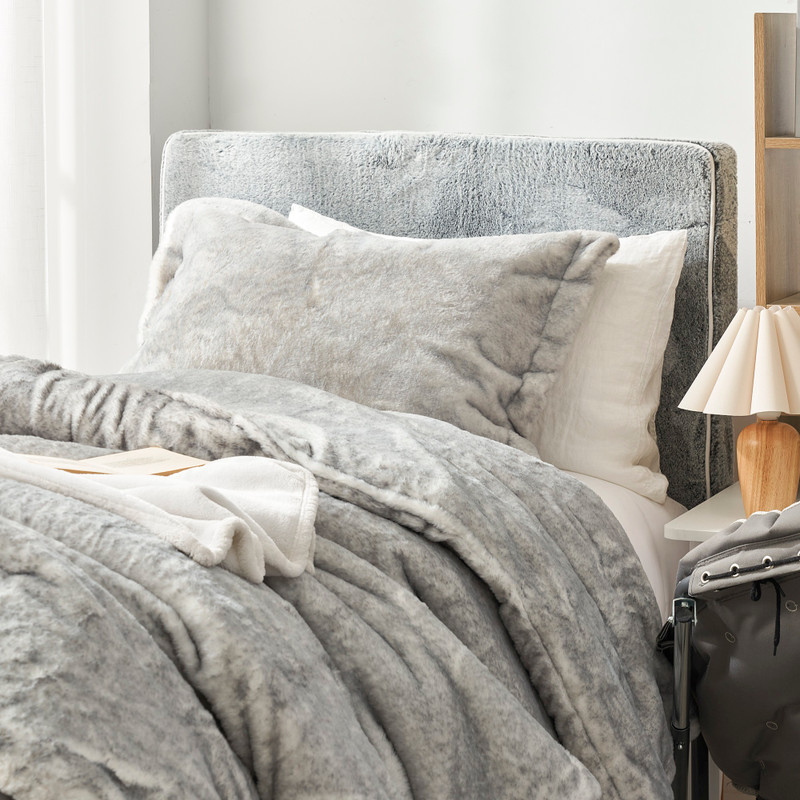 Comfortable Coma Inducer Blankets Medium Weight XL Twin, XL Queen, XL King, or Alaskan King Comforters