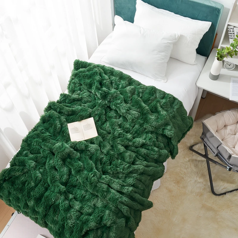 Trendy Bedroom Decor Ideas Stylish Green Twin, Queen, or King Extra Large Bedding