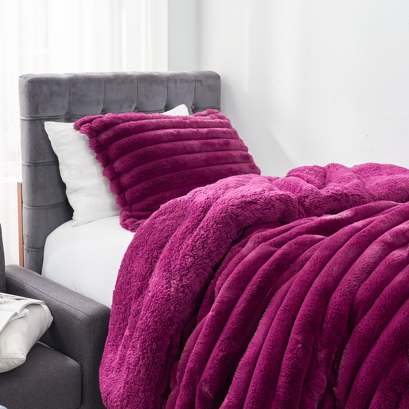 Machine Washable XL Bedding Essentials Easy to Clean Faux Fur Plush Bedding Set