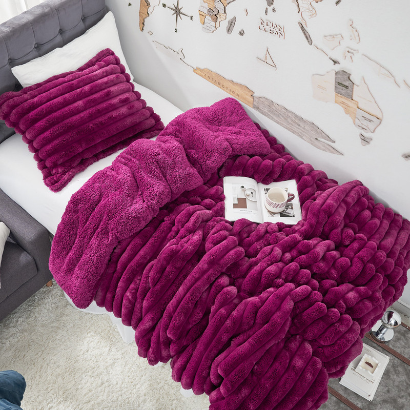 Best Selling Coma Inducer Luxury Brand Bedding Faux Fur Chunky Bunny Plush Coma Inducer Blankets