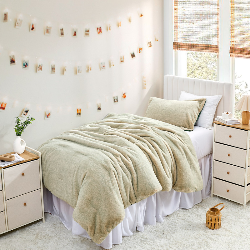 Soft and Stylish Twin, Queen, or King Extra Large Bedding Essentials Made with True Oversized Bedding Dimensions