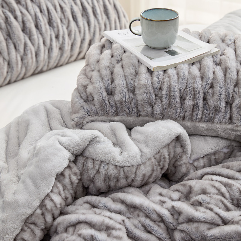 Wrinkle Rolls Chunky Bunny® - Coma Inducer® Oversized Comforter
